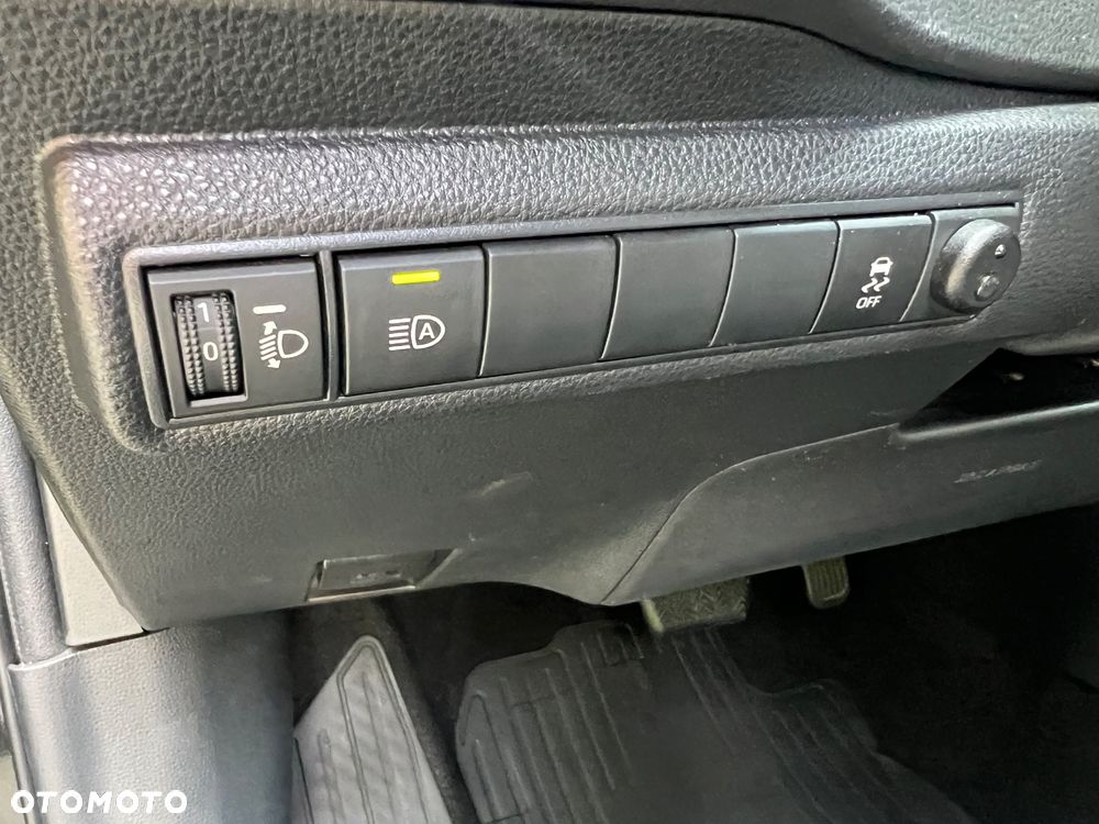 Toyota Corolla 1.8 Hybrid GPF Comfort - 16
