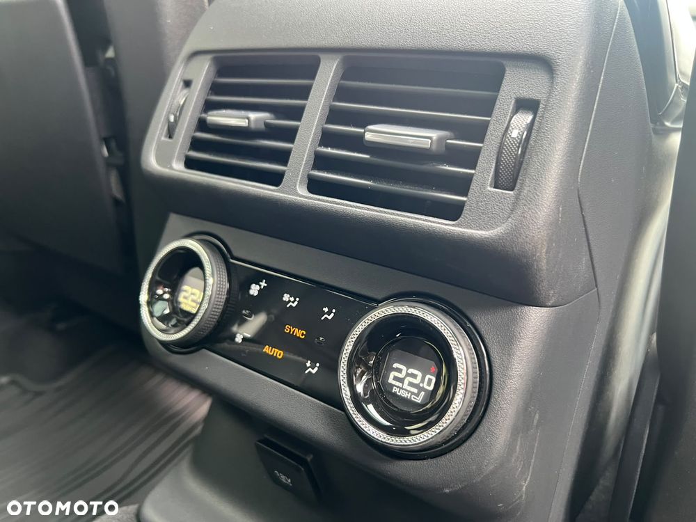Land Rover Range Rover Velar - 16