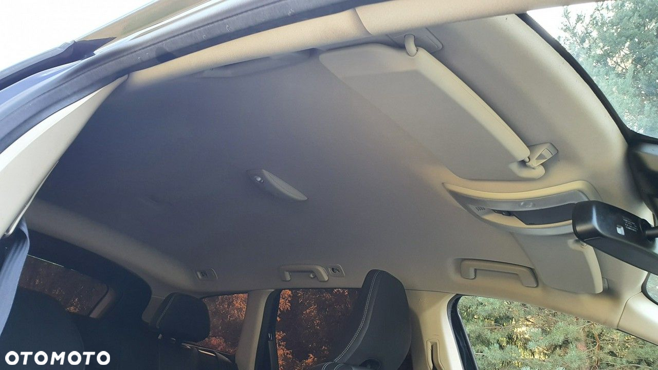 Volvo XC 60 D4 Momentum - 30