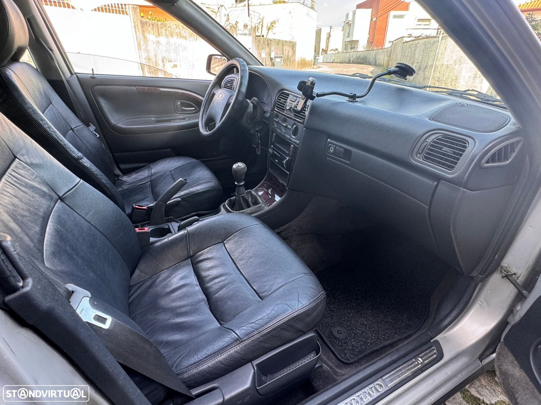 Volvo V40 1.9 TD - 24