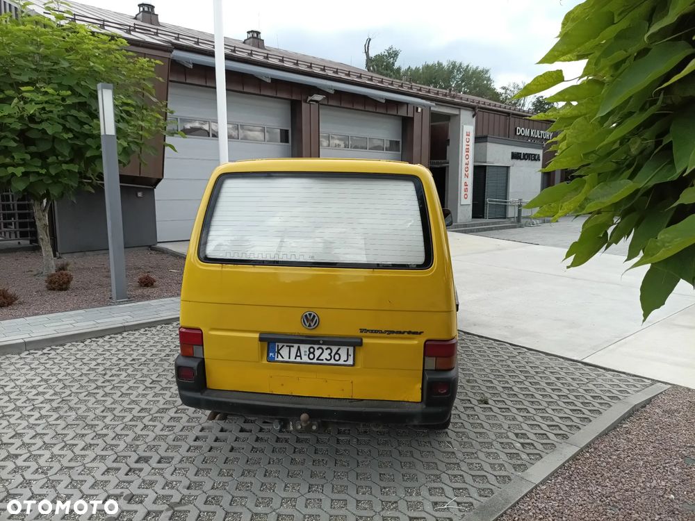 Volkswagen Transporter - 11