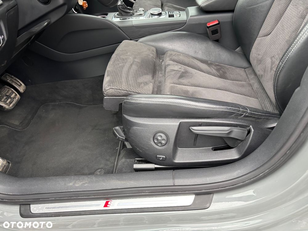 Audi A3 Sportback 2.0 TFSI quattro S tronic sport - 11
