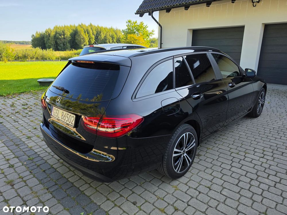 Mercedes-Benz Klasa C - 32