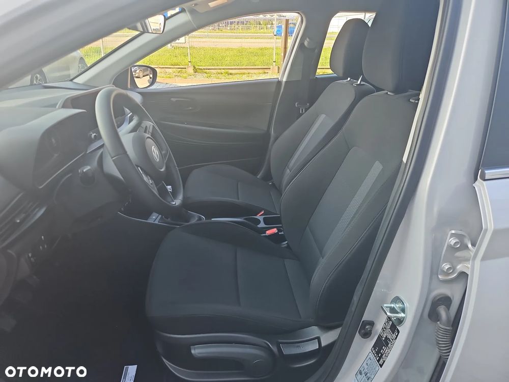 Hyundai i20 - 11