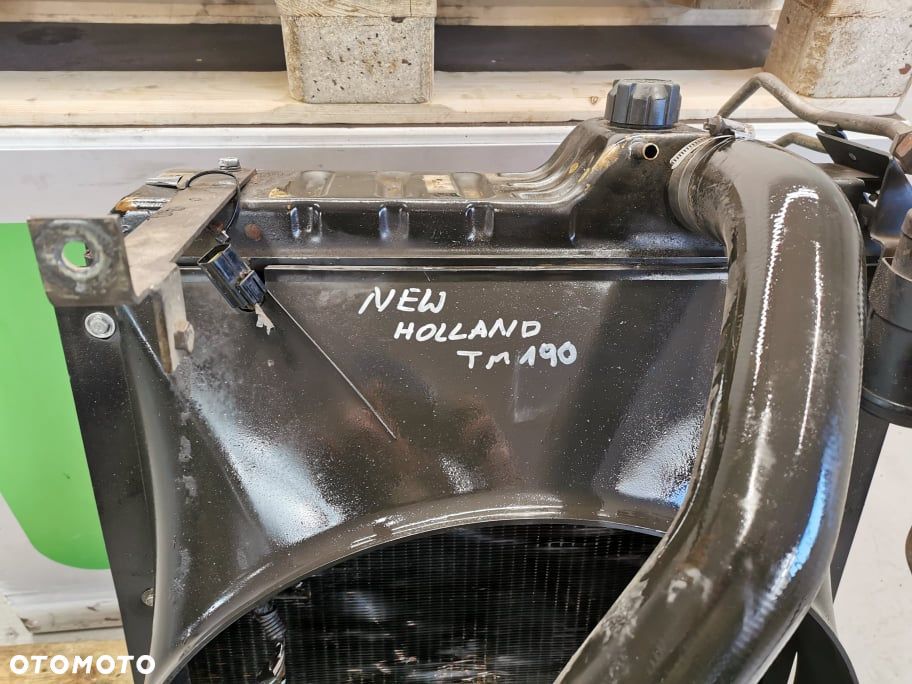 New Holland TM 190 {Radiator} - 4