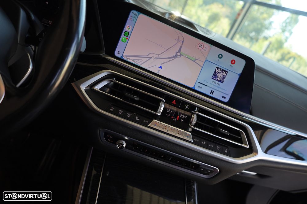 BMW X7 M50d - 49