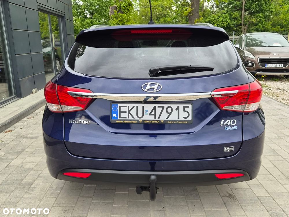 Hyundai i40 Kombi blue 1.6 Family - 7