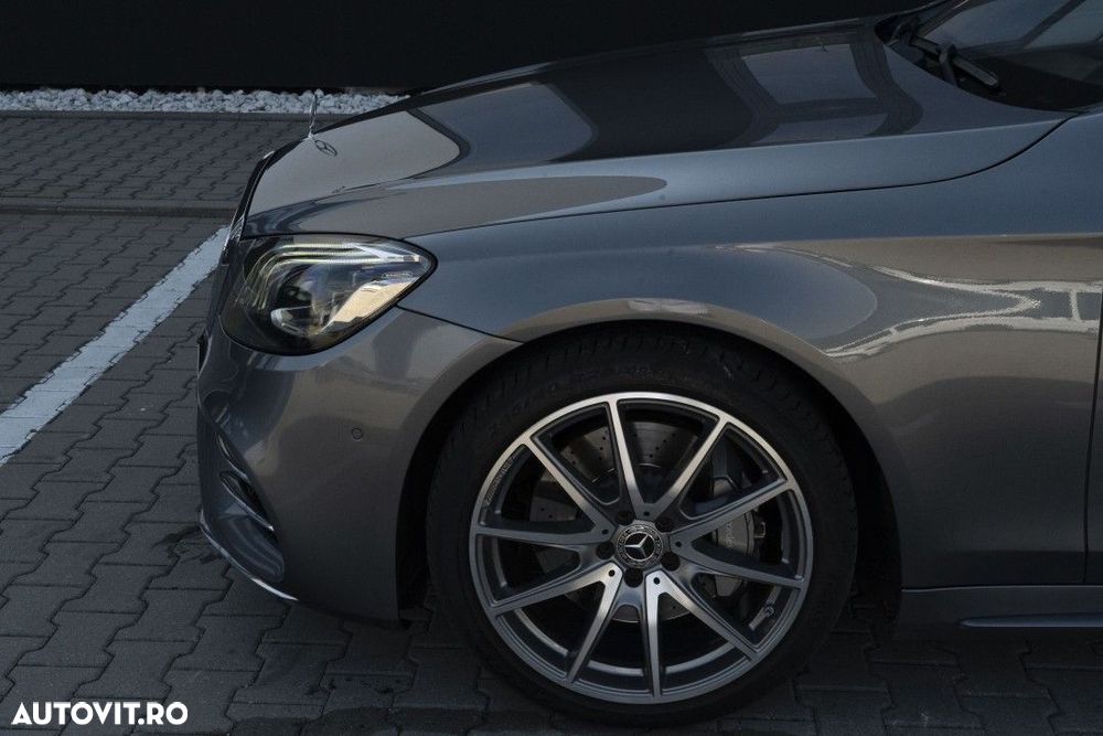 Mercedes-Benz S - 36