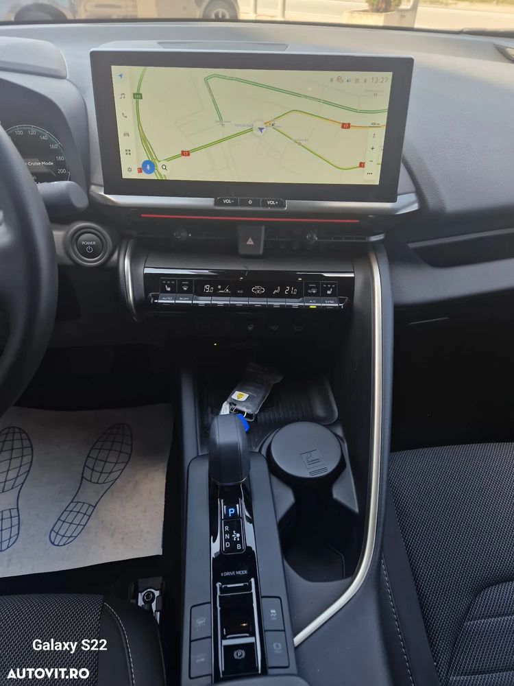 Toyota C-HR 2.0 PHEV 223 CP 4x2 CVT Exclusive - 17