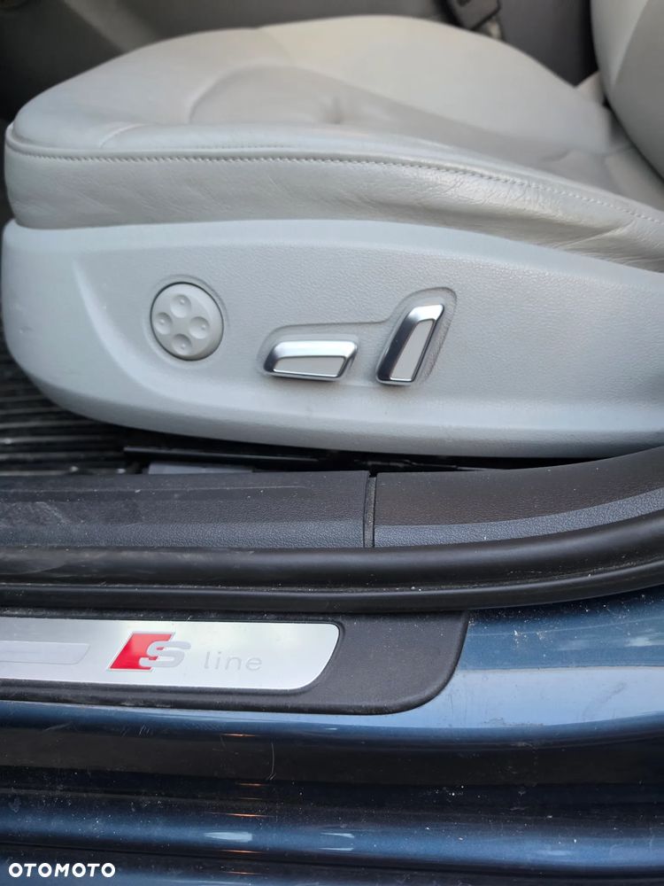 Audi A4 Limousine - 21
