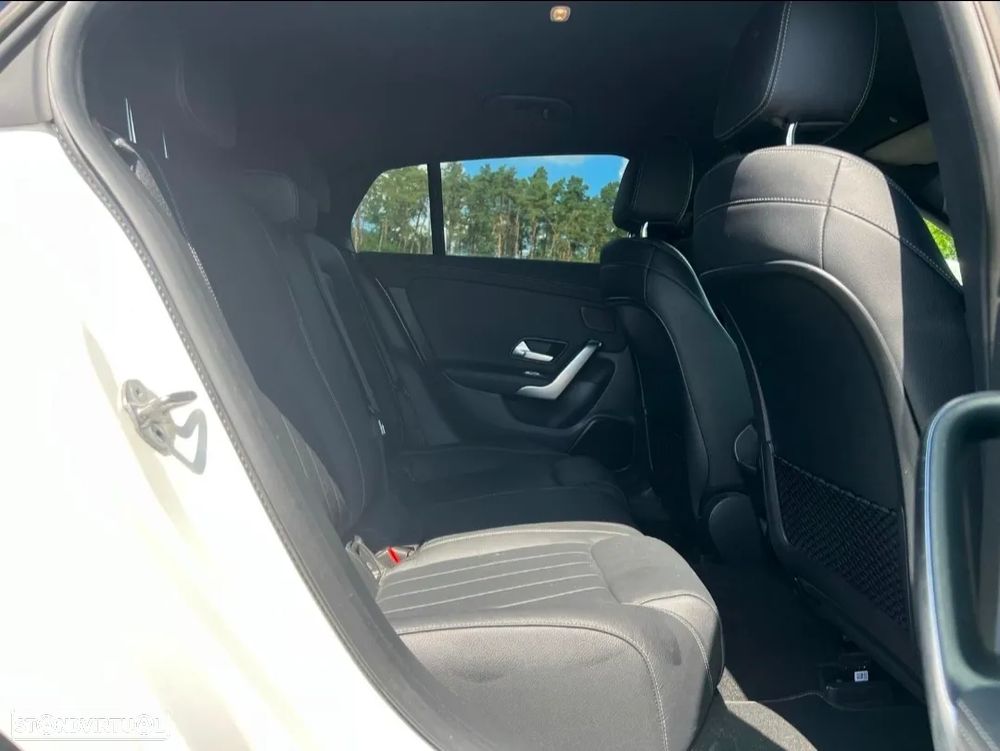 Mercedes-Benz CLA 180 d 7G-DCT - 10
