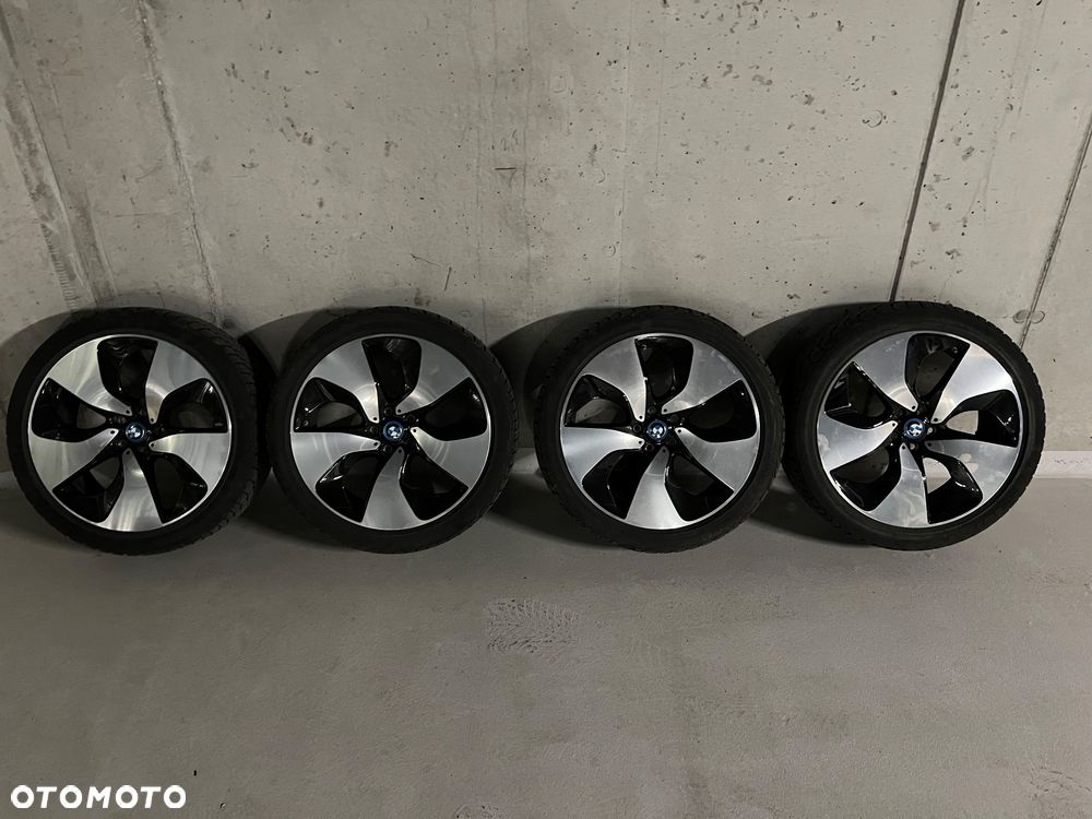 BMW i8 Standard - 12