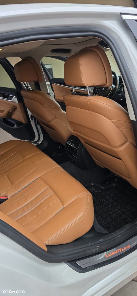 BMW Seria 5 520d Luxury Line - 7