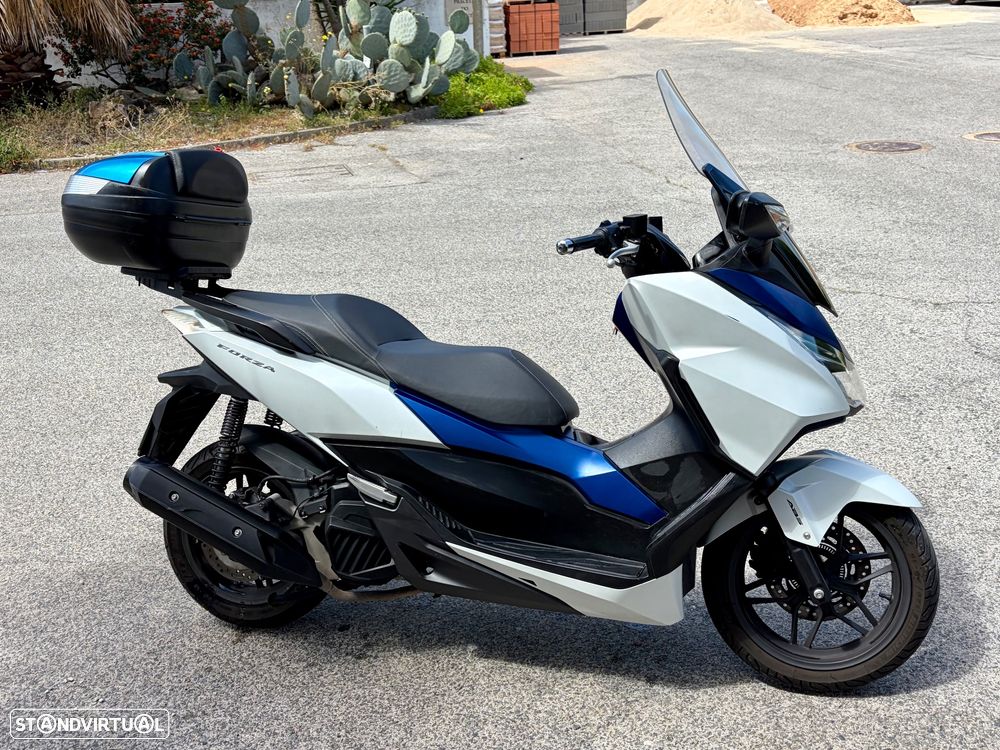 Honda Forza 1 - 3