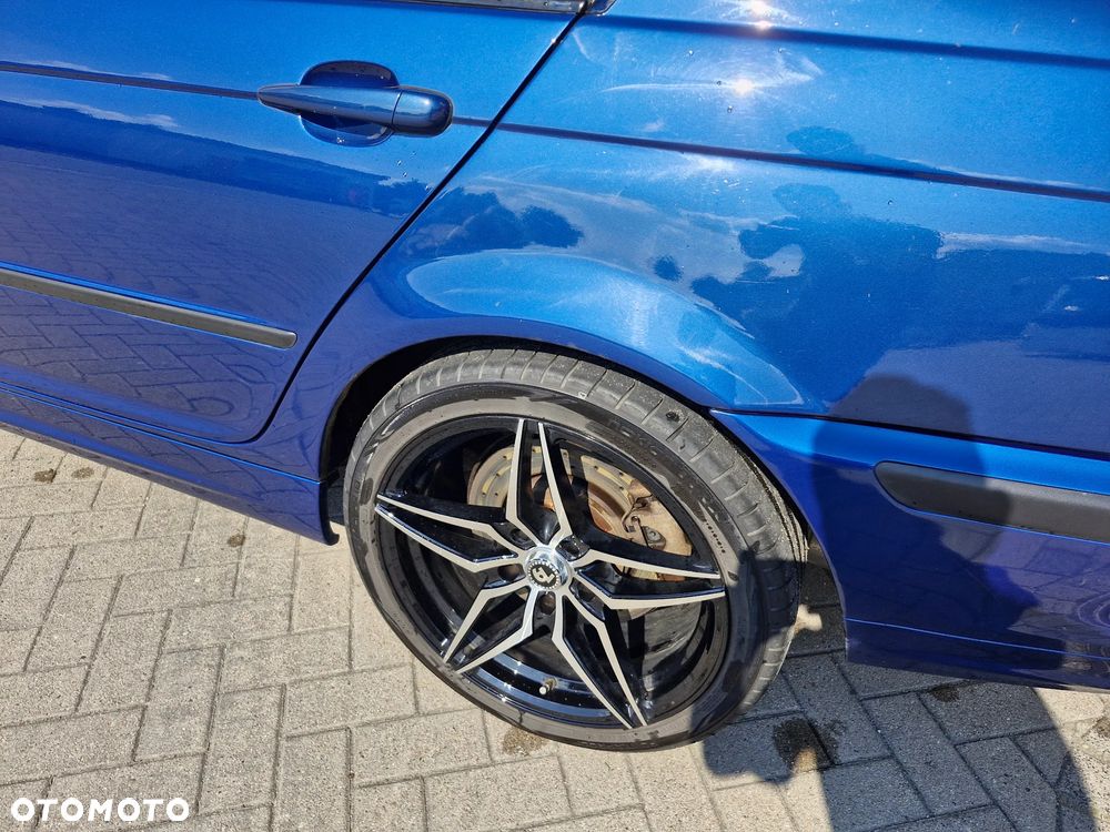 BMW Seria 3 330ix - 5