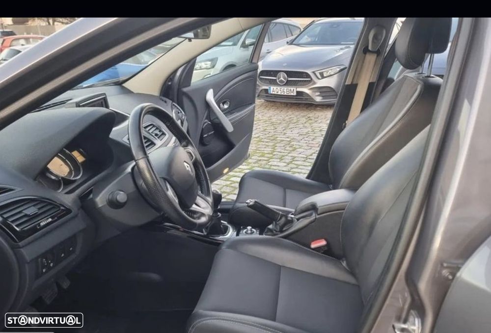 Renault Mégane 1.5 dCi GT Line - 9