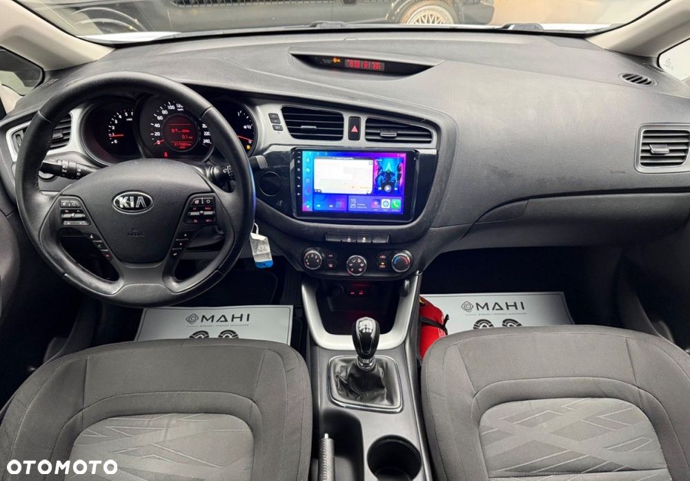 Kia Ceed - 15