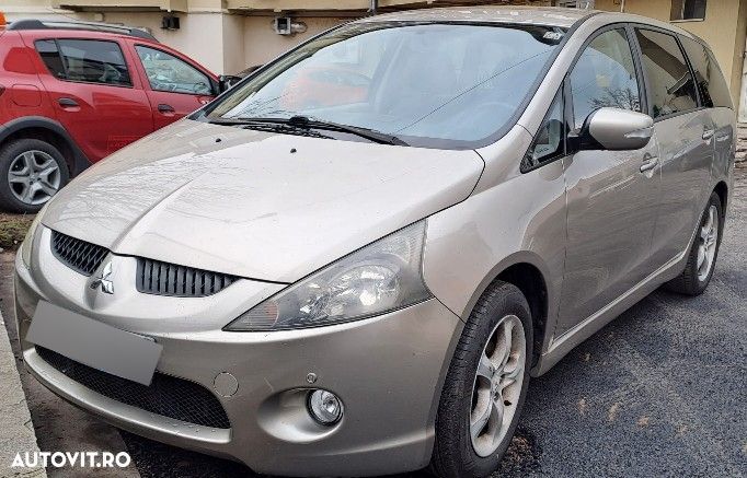 Mitsubishi Grandis 2.0 DI-D Invite - 1