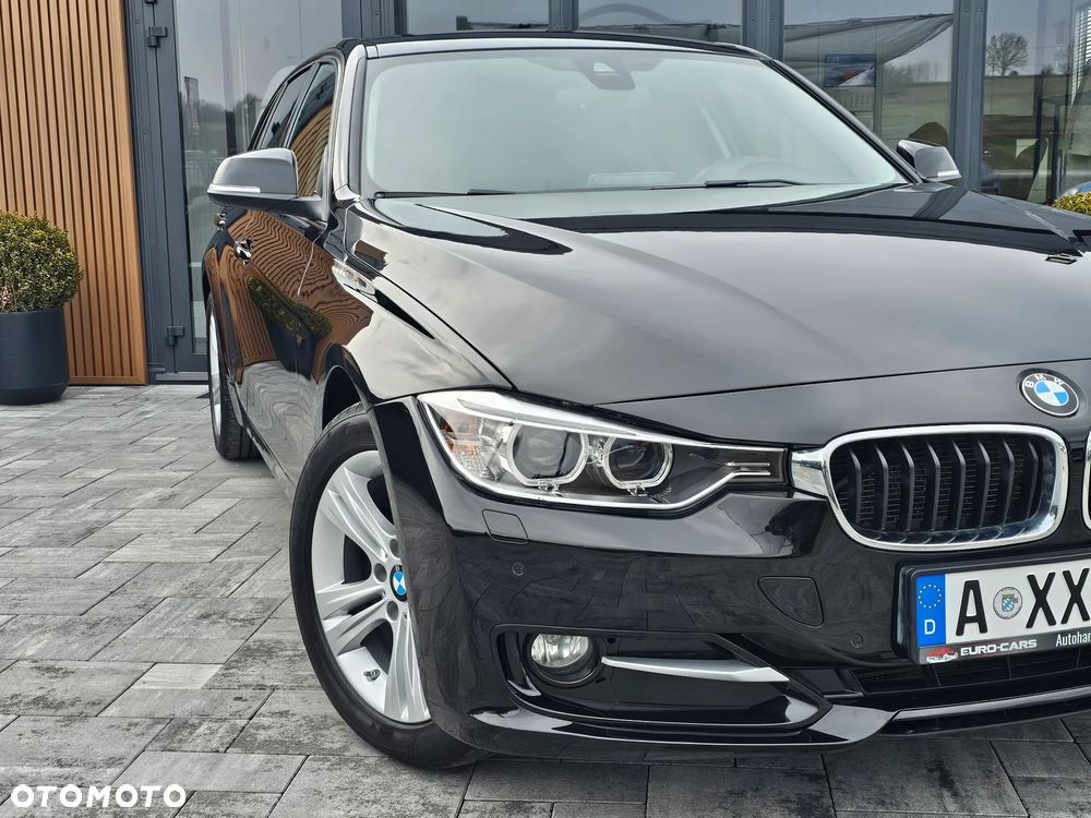 BMW Seria 3 320d DPF Edition Sport - 16