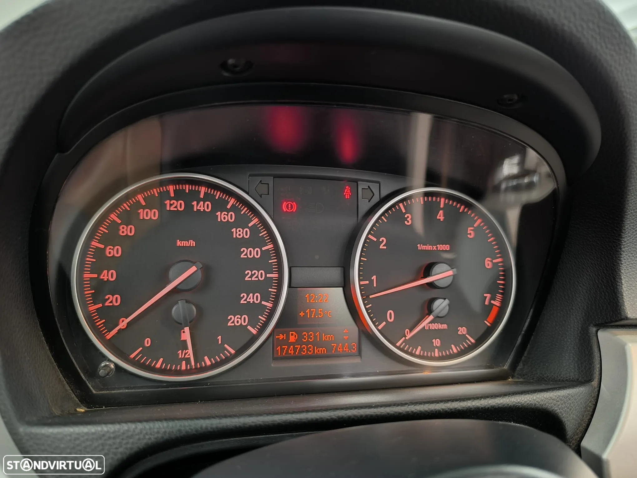 BMW 320 i Cabrio - 41