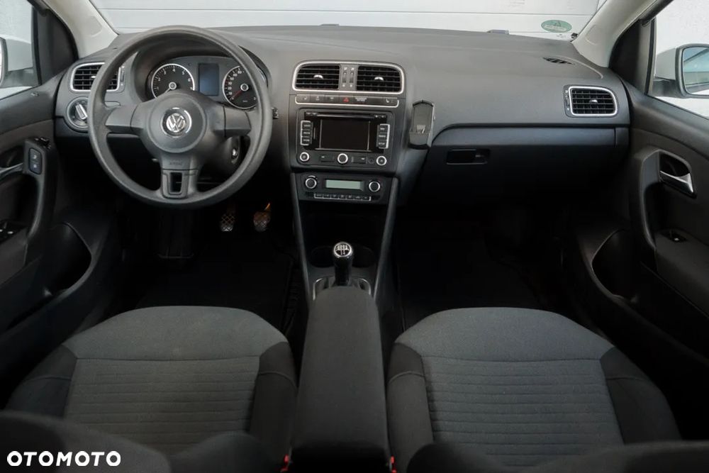 Volkswagen Polo 1.4 16V Highline - 30