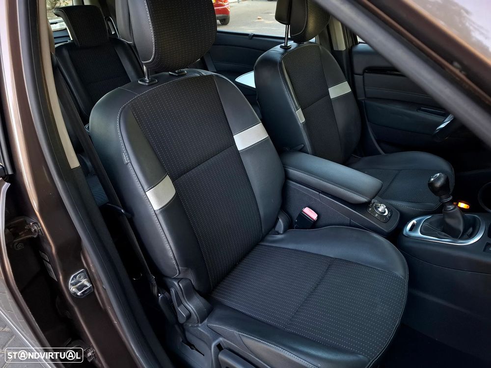Renault Grand Scénic 1.5 dCi Luxe 7L - 7