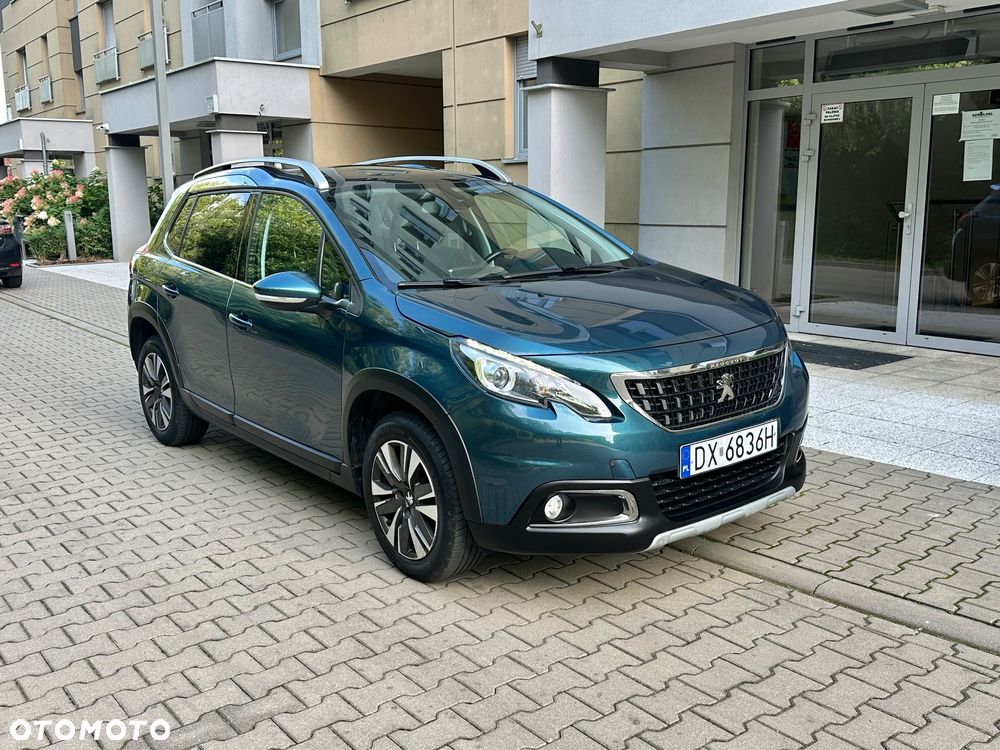 Peugeot 2008 1.2 Pure Tech Allure S&S EAT6 - 1