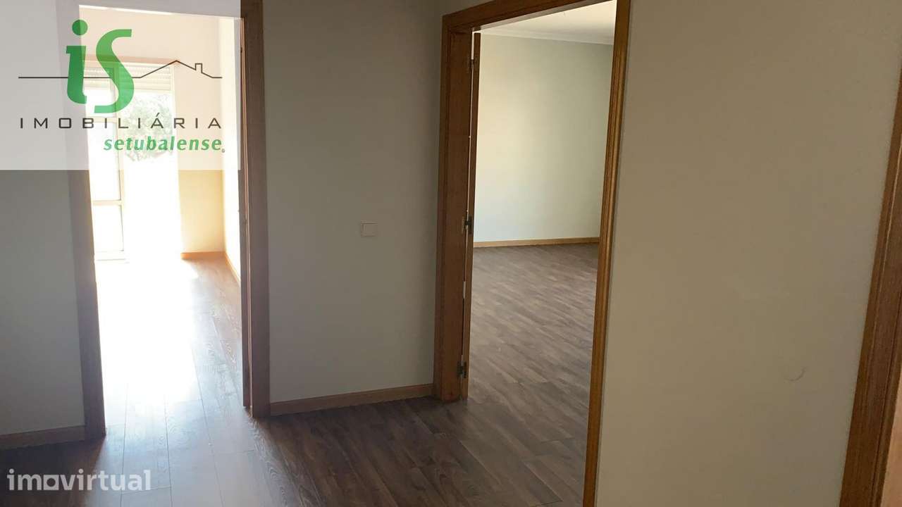 Apartamento T3 com parqueamento arrendamento Nova Azeda Setúbal - Grande imagem: 3/20