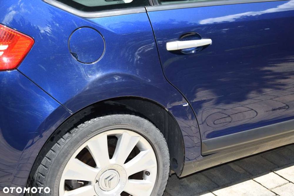 Citroën C4 2.0 HDi Exclusive - 6