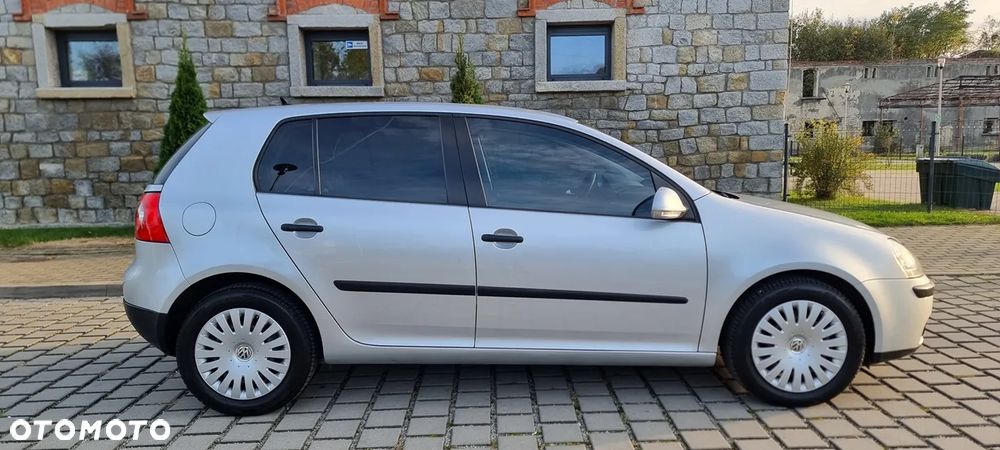 Volkswagen Golf 1.9 TDI United - 12
