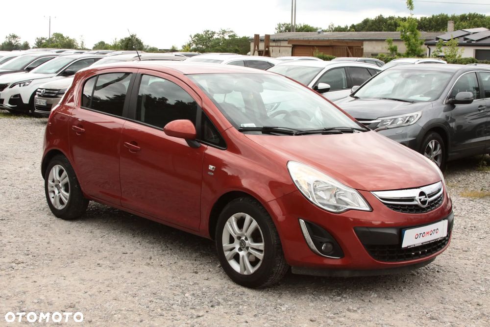 Opel Corsa 1.4 16V Color Elegance - 2
