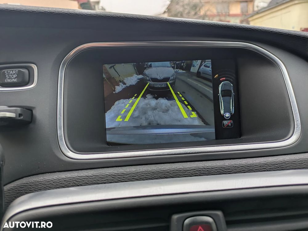 Volvo V40 D3 Aut Summum - 24