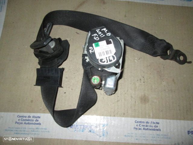 Pre-Tensor 605369000 MERCEDES W211 2002 FD - 2