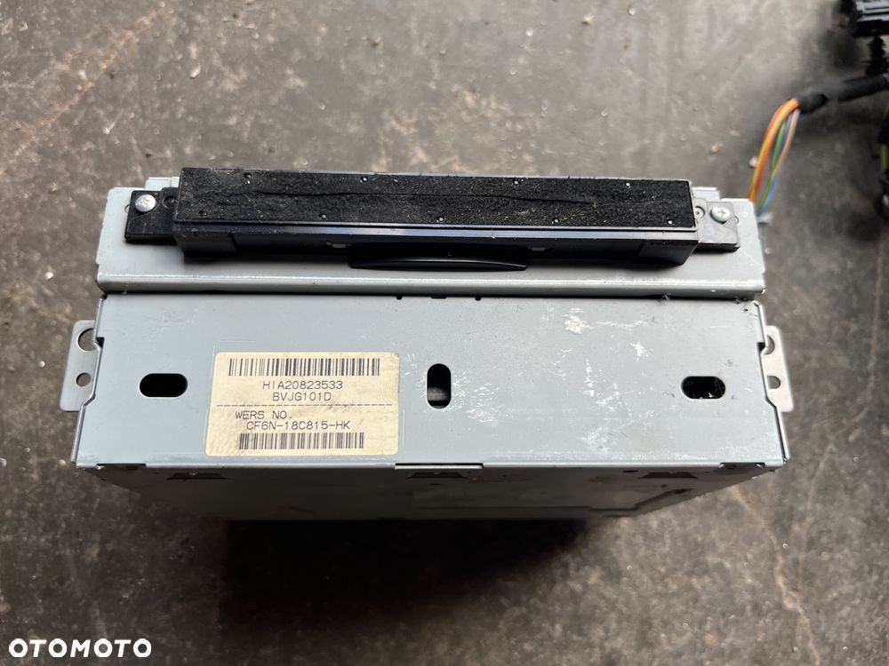 Radio  Jaguar XF250 - 2