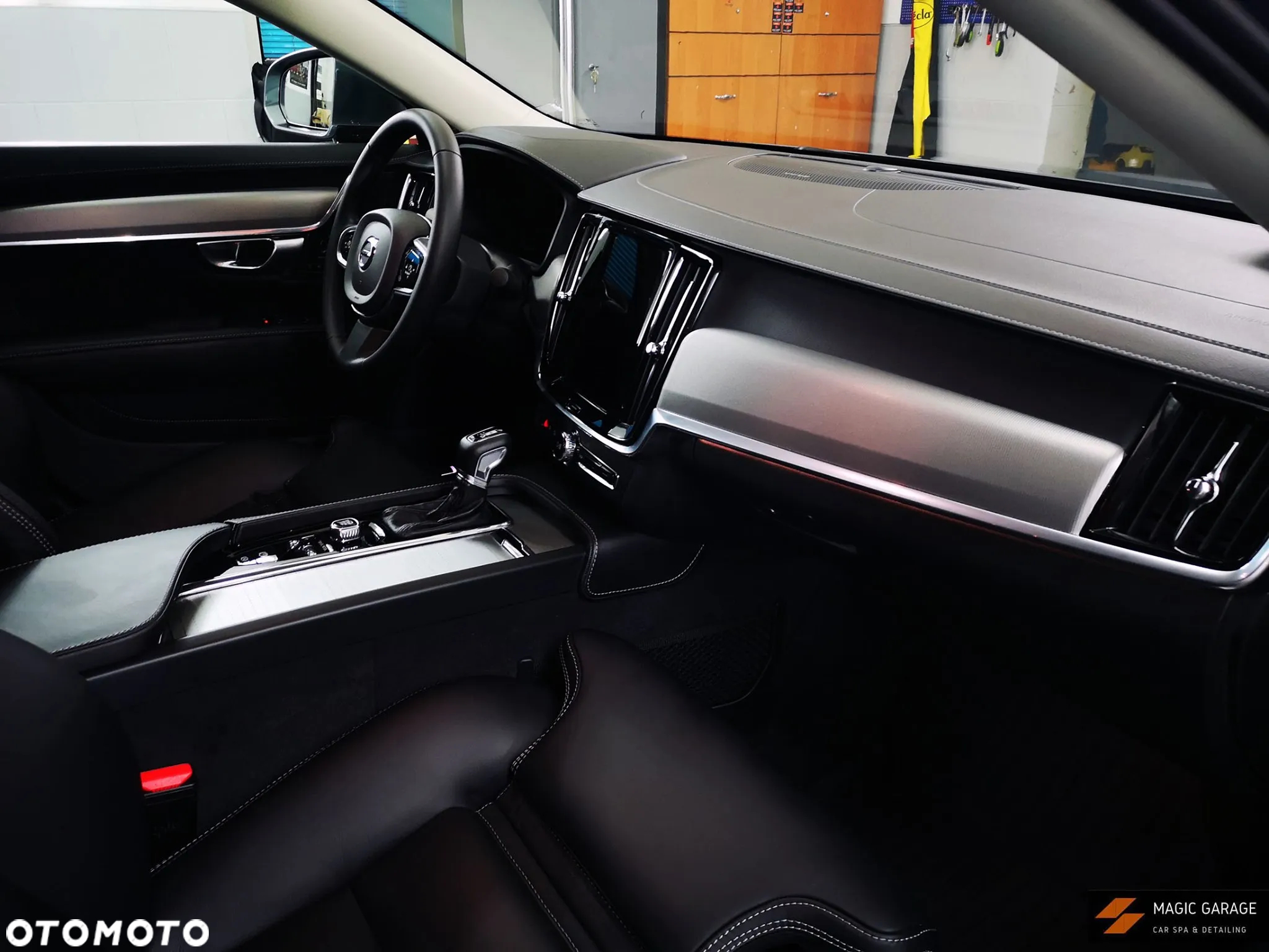 Volvo S90 D4 Inscription - 12