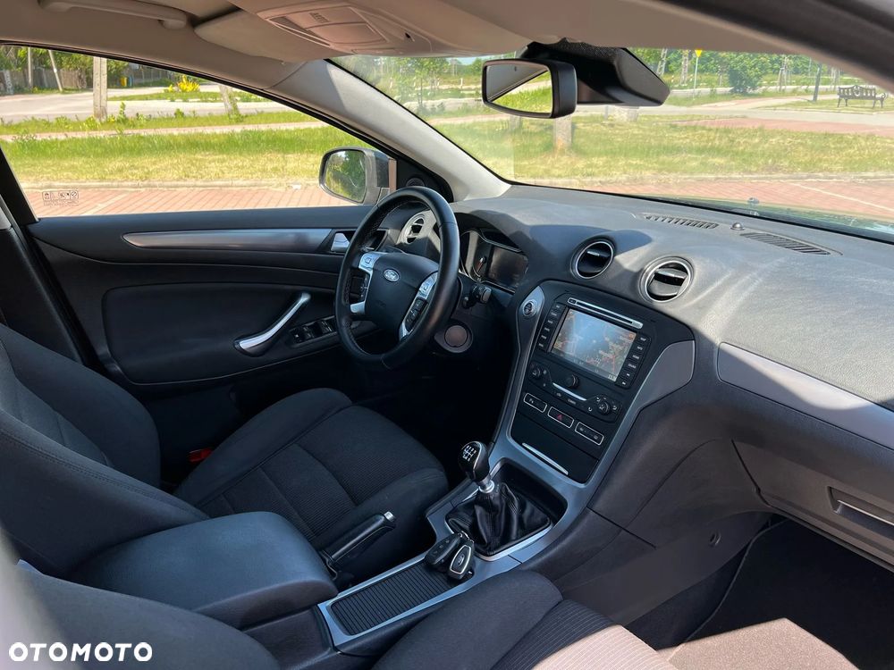 Ford Mondeo 2.0 TDCi Titanium S - 19