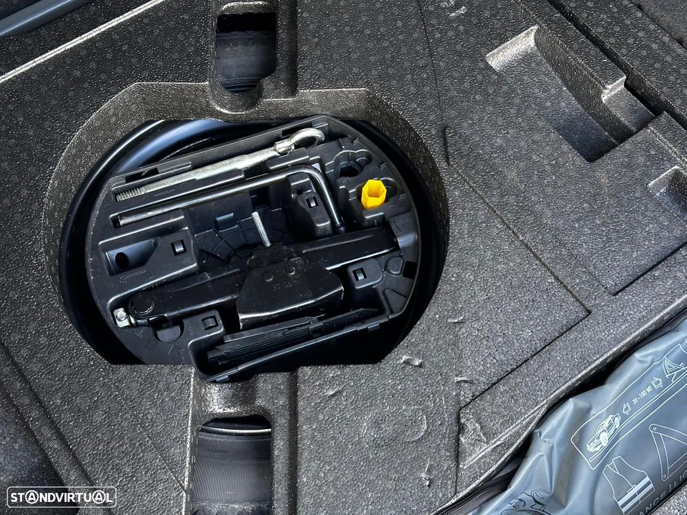 Peugeot 308 SW 1.5 BlueHDi Style EAT8 - 15