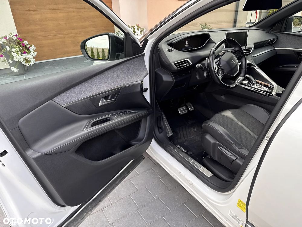 Peugeot 3008 1.5 BlueHDi GT S&S EAT8 - 11