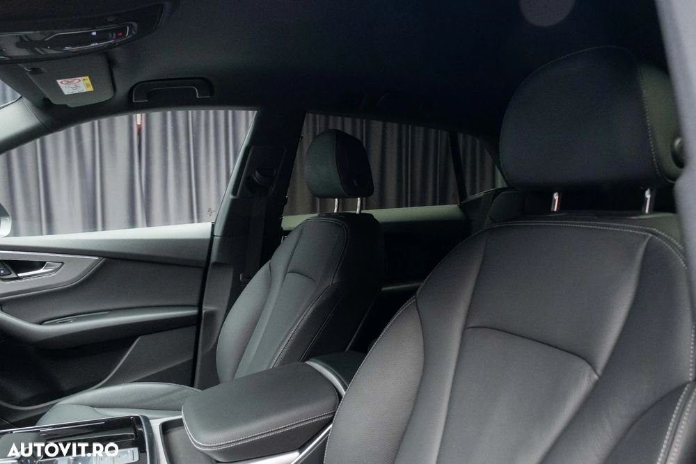 Audi Q8 55 TFSI quattro Tiptronic MHEV - 13