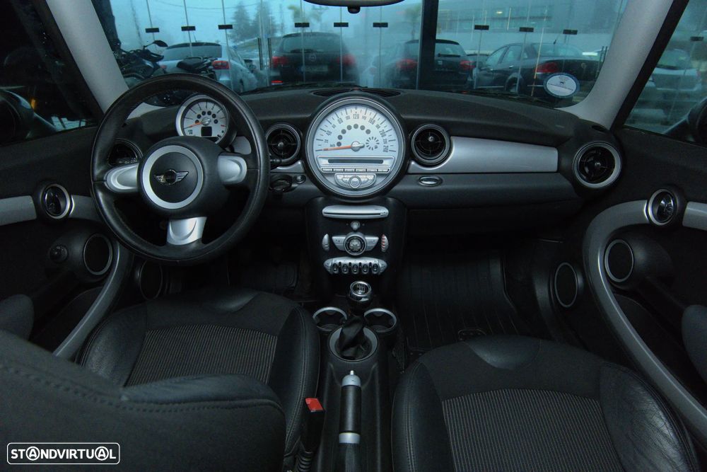 MINI 3 Portas Cooper - 11