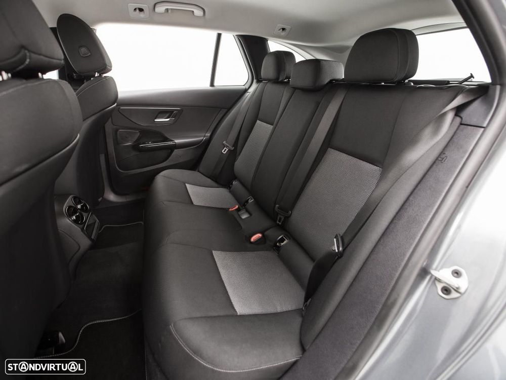 Mercedes-Benz C 220 d - 9