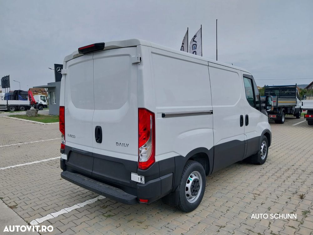 Iveco Daily 35S12 CITY van AEBS-DPF - 6