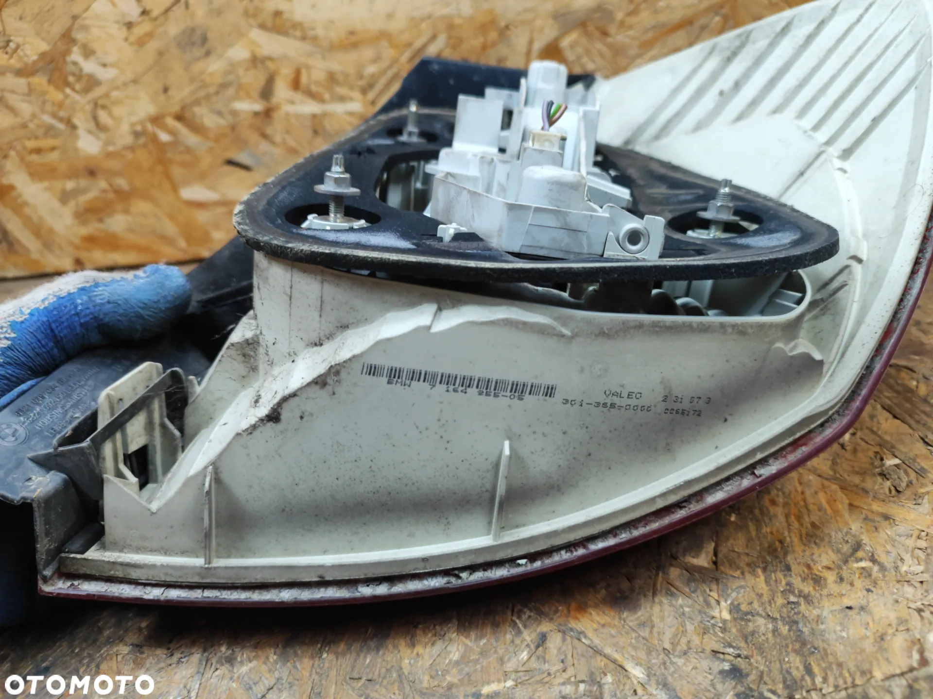 lampa tył lewa / prawa kompletna VALEO do BMW 1 E87 Lift - 8