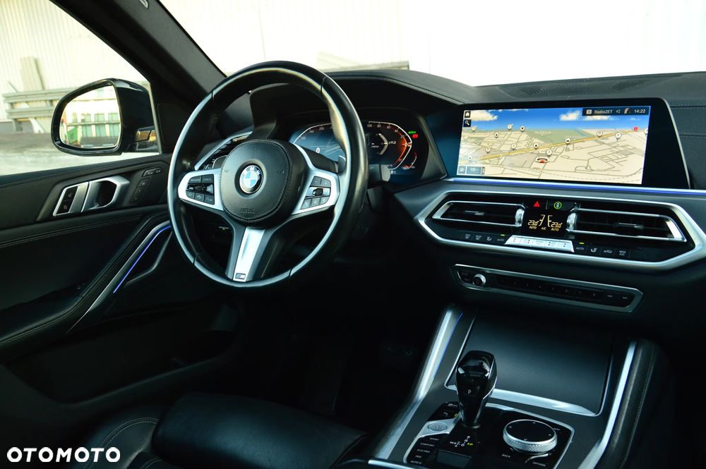 BMW X6 xDrive40i - 17