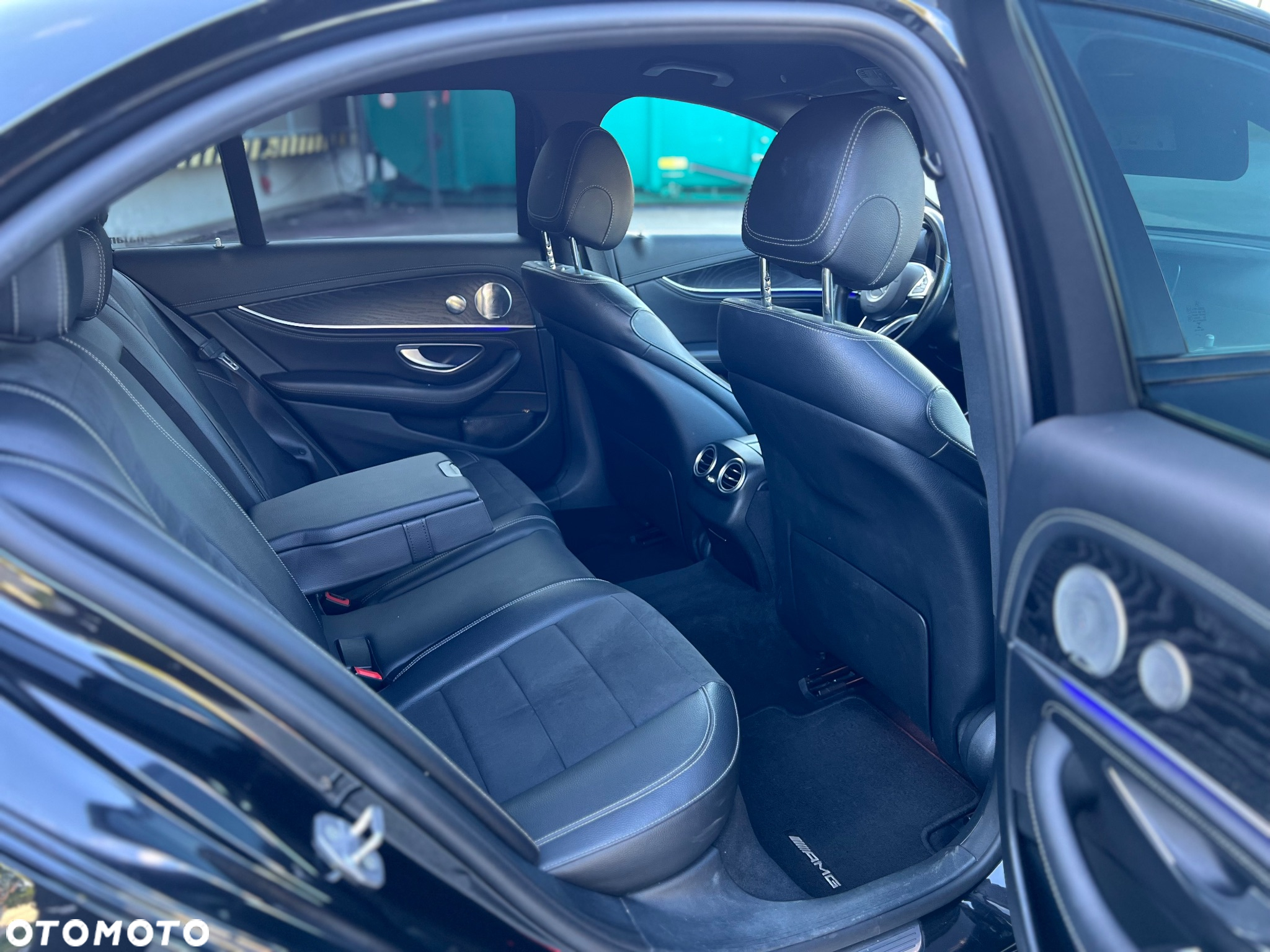 Mercedes-Benz Klasa E 220 d 9G-TRONIC - 14