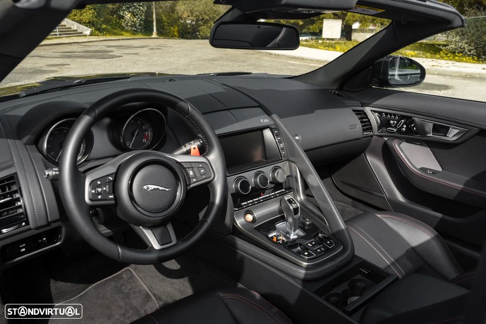 Jaguar F-Type 3.0 V6 S/C S Auto - 14