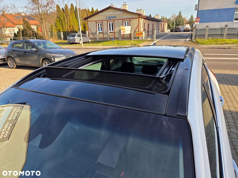 Hyundai Tucson 2.0 CRDI 4WD Automatik Premium - 18