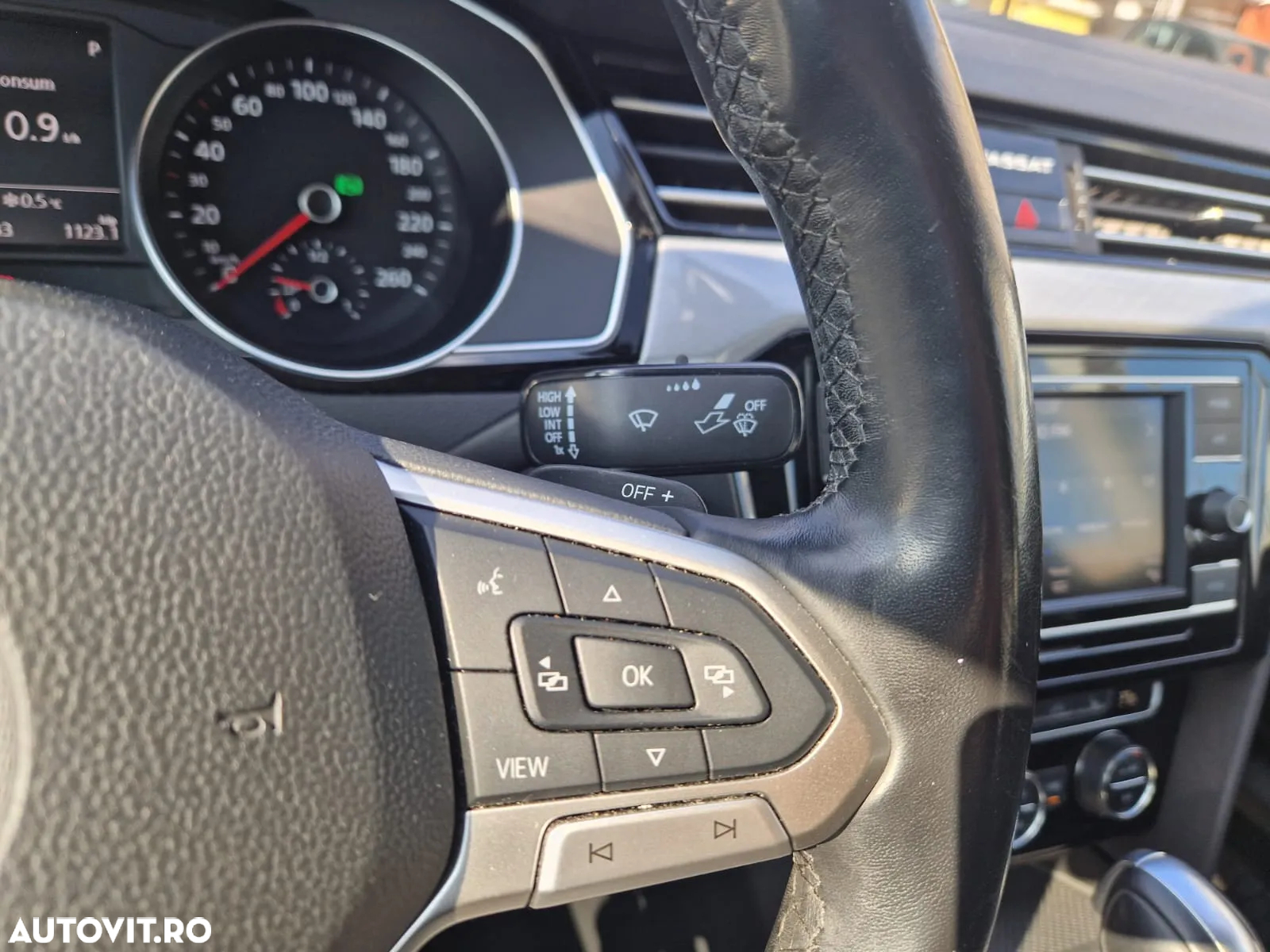 Volkswagen Passat Variant 2.0 TDI DSG Comfortline - 14