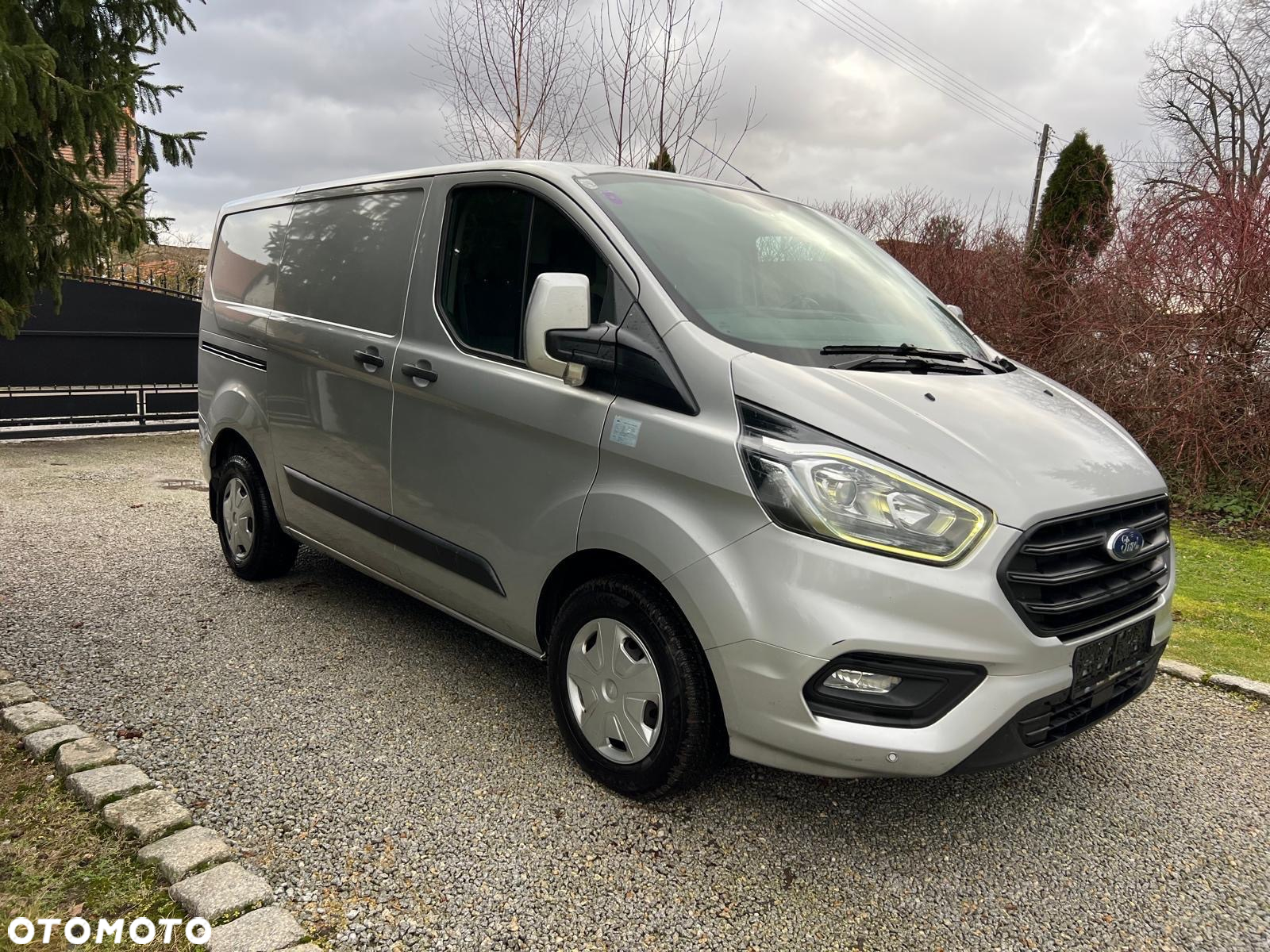 Ford Transit Custom Maxi - 2