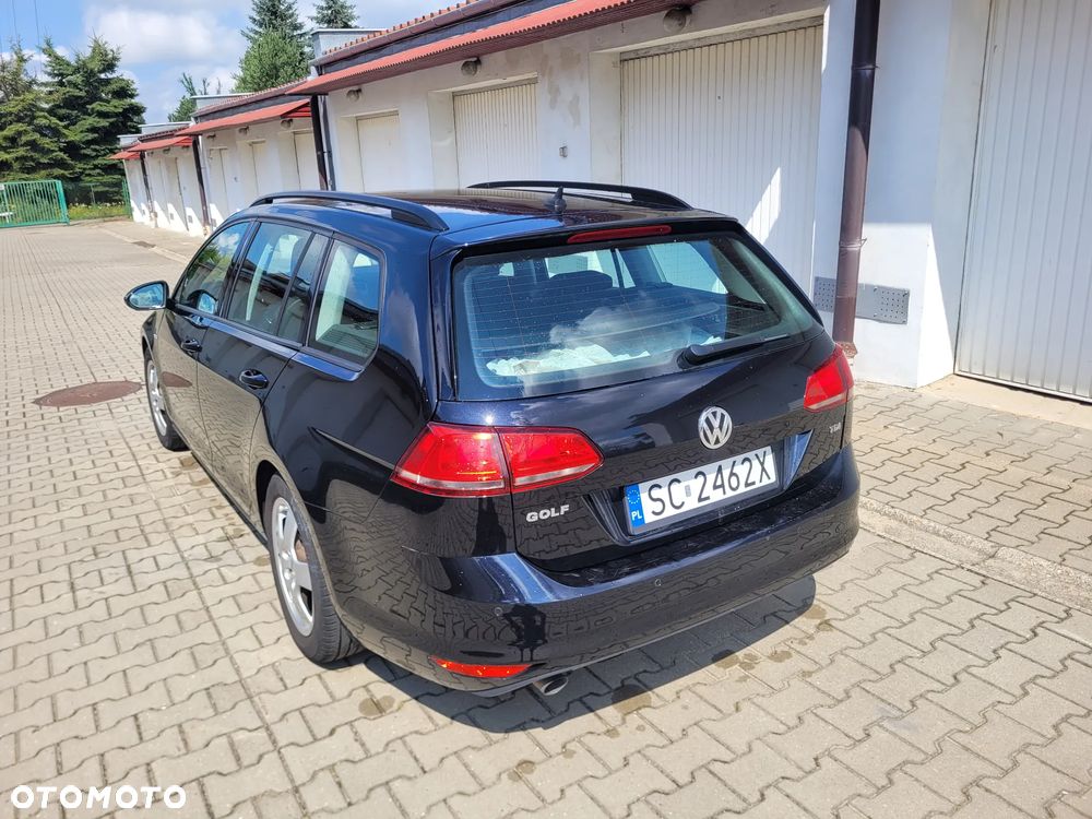 Volkswagen Golf 1.6 TDI BlueMotion Trendline - 4